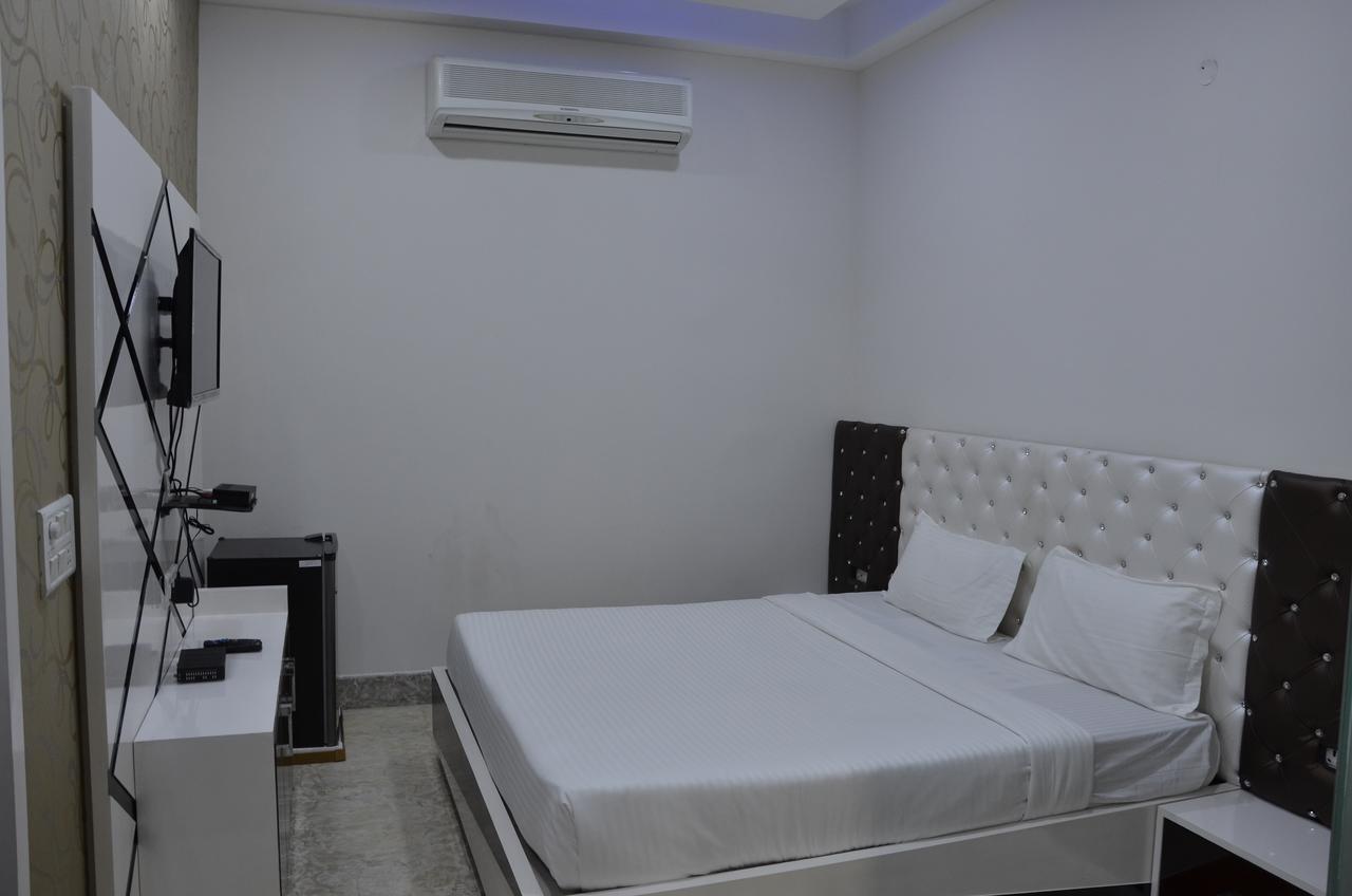 Hotel Royal International Нью-Делі Екстер'єр фото